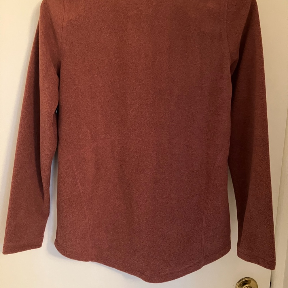 Cozy Top - Picture 3 of 3